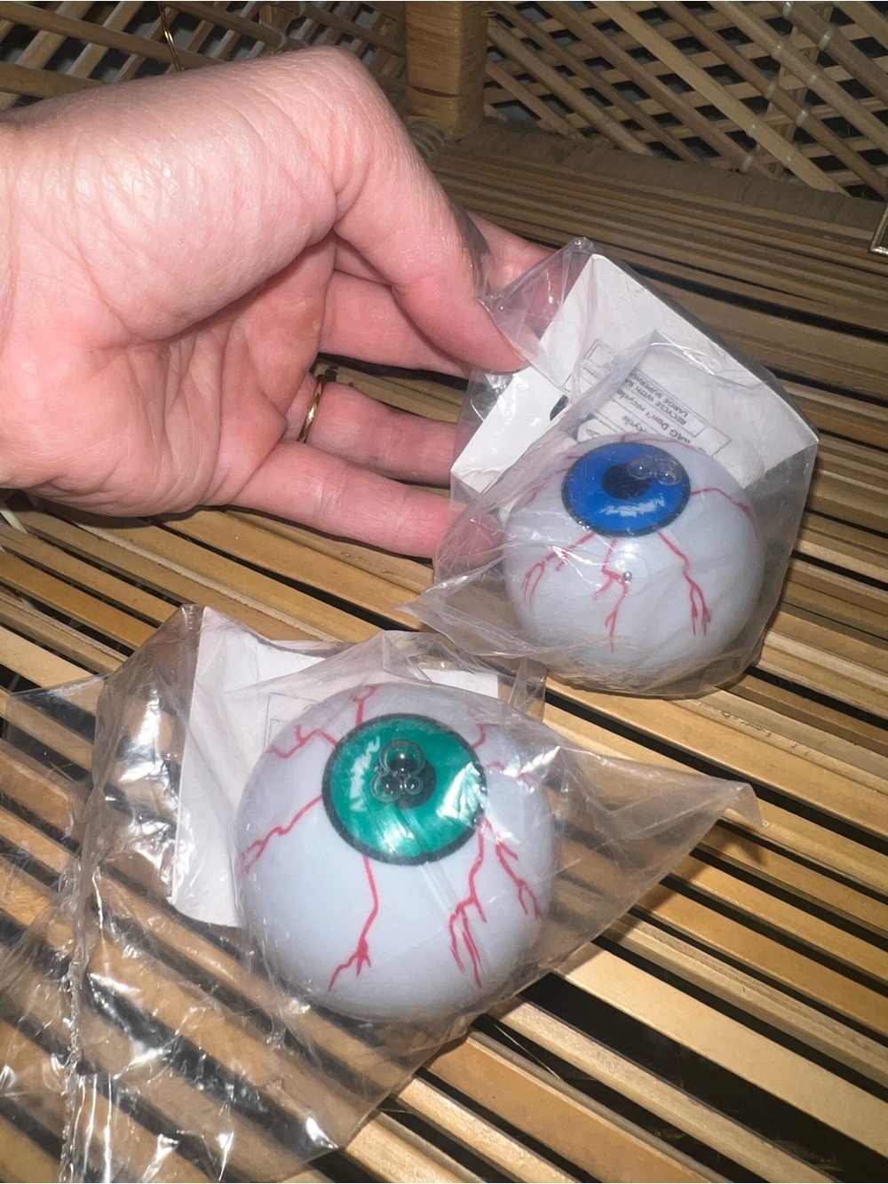 Vintage Jet Ball Magic Glide Floating Eyeballs